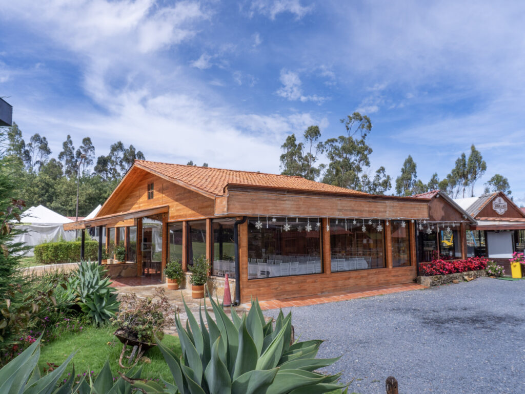 26-DSC06944